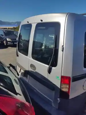 Автозапчастина б/у праві задні двері для opel combo y17dtl посилання на oem iam 
