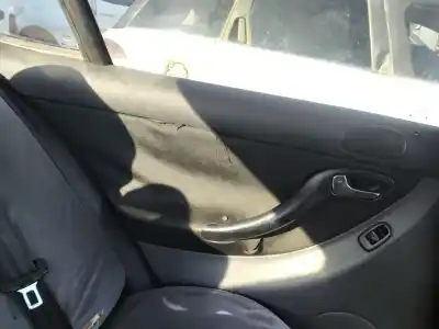 İkinci el araba yedek parçası sol arka kapi kilidi için seat toledo ii (1m2) 1.9 tdi oem iam referansları 