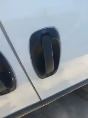 Автозапчасти б/у наружная рукоятка передняя справа за OPEL COMBO D-Y17DT ссылки OEM IAM   