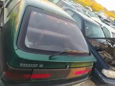 Recambio de automóvil de segunda mano de BRAZO LIMPIA TRASERO para RENAULT R 19 BERL. CON PORTÓN (B/C53)  referencias OEM IAM   