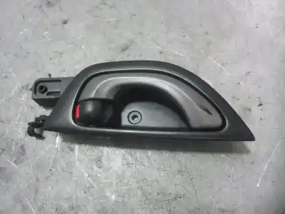 Pièce détachée automobile d'occasion Poignée Intérieure Arrière Droite pour DAEWOO MATIZ (M100, M150) 1.0 Références OEM IAM 72120SAA003ZA  