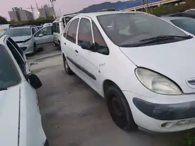 Автозапчасти б/у передний мост за ford ka+ (cdu) 2373553 ссылки oem iam 