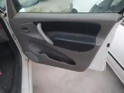 Автозапчасти б/у внутри передней правой ручки за ford ka+ (cdu) 2373553 ссылки oem iam 