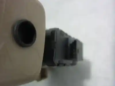 Автозапчасти б/у выключатель переднего правого окна за daewoo matiz (m100, m150) 1.0 ссылки oem iam 7p5857858r  