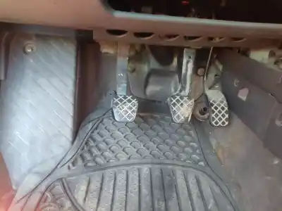 Second-hand car spare part accelerator pedal for audi a3 (8l) 8l oem iam references 