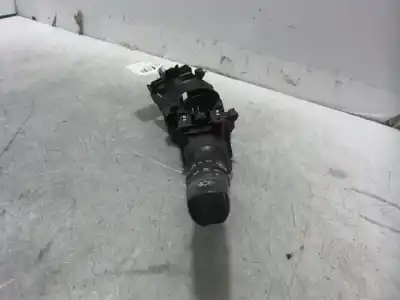 Pièce détachée automobile d'occasion commande d'essuie glace pour kia ceed (jd) 1.4 crdi 90 d4fc références oem iam 93410a2531  