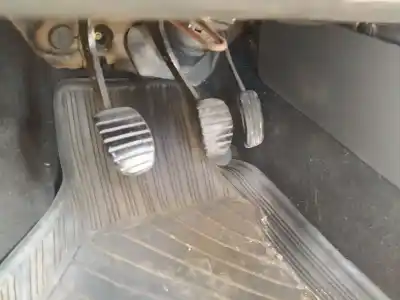 Автозапчастина б/у педаль зцеплення для renault clio ii fase ii (b/cb0) d7f720 посилання на oem iam 