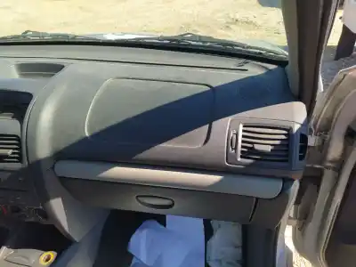 Автозапчастина б/у передня права подушка безопасности для renault clio ii fase ii (b/cb0) d7f720 посилання на oem iam 