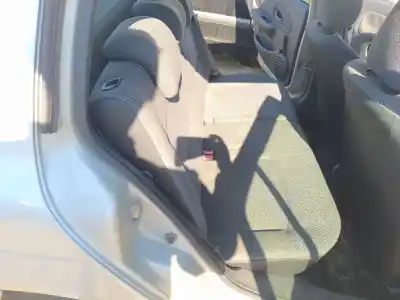 Автозапчастина б/у задній правий ремін безпеки для renault clio ii fase ii (b/cb0) d7f720 посилання на oem iam 