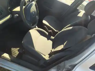 Автозапчастина б/у передній лівий ремін безпеки для renault clio ii fase ii (b/cb0) d7f720 посилання на oem iam 