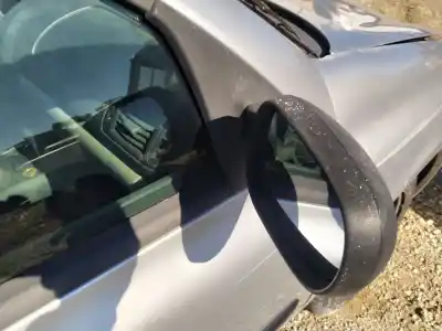 Автозапчастина б/у правий задний огляд для renault clio ii fase ii (b/cb0) d7f720 посилання на oem iam 