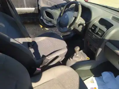 Автозапчастина б/у передач для RENAULT CLIO II FASE II (B/CB0) D7F720 Посилання на OEM IAM   