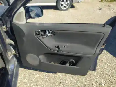 Pezzo di ricambio per auto di seconda mano SERRATURA PORTA ANTERIORE DESTRA per VOLKSWAGEN POLO BERLINA (6N2)  Riferimenti OEM IAM   