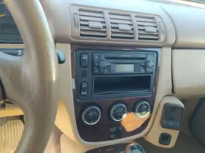 Pièce détachée automobile d'occasion Système Audio / Radiocd pour MERCEDES-BENZ CLASE ML (BM 163) OM 612.963 Références OEM IAM   