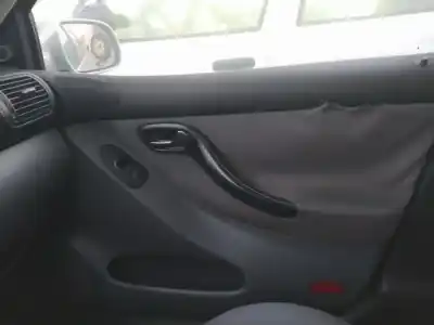 Pezzo di ricambio per auto di seconda mano Interruttore Alzacristalli Anteriore Destro per DAEWOO MATIZ (M100, M150) 1.0 Riferimenti OEM IAM   
