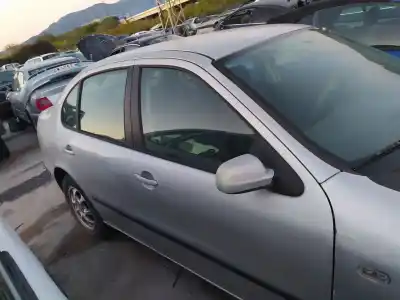 Автозапчасти б/у дверь передняя правая за seat toledo (1m2) d-ahf ссылки oem iam 