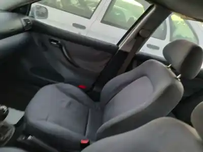 Автозапчасти б/у правая боковая подушка безопасности за seat toledo (1m2) d-ahf ссылки oem iam 