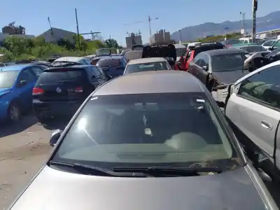 Автозапчастина б/у  для AUDI A4 AVANT (8E)  Посилання на OEM IAM   