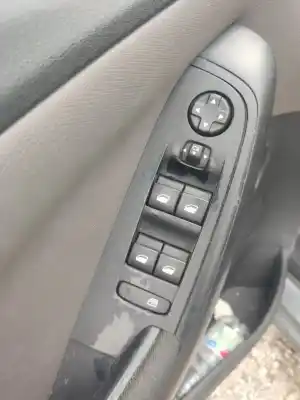 Second-hand car spare part LEFT FRONT POWER WINDOW SWITCH for CITROEN C4 PICASSO/SPACETOURER  OEM IAM references   
