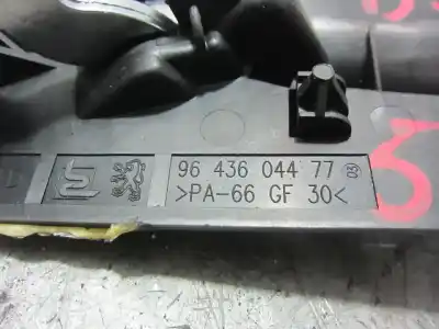 Автозапчастина б/у усередині передня права ручка для peugeot 307 break (3e) 2.0 hdi 90 посилання на oem iam 9643604477  