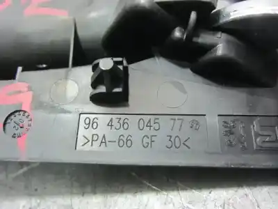 Автозапчастина б/у ліва передня внутрішня ручка для peugeot 307 break (3e) 2.0 hdi 90 посилання на oem iam 9643604577  