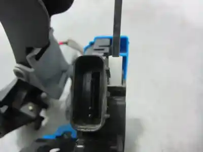 Автозапчастина б/у замок заднього правого дверя для kia ceed (jd) 1.4 crdi 90 d4fc посилання на oem iam 81420a2300  