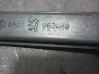 Автозапчастина б/у регулятор скла заднього правого для peugeot 307 break (3e) 2.0 hdi 90 посилання на oem iam 963848  