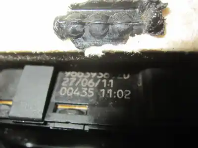 Second-hand car spare part right front power window switch for citroen grand c4 picasso 5fsep6c oem iam references 96639380zd  