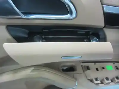 Автозапчастина б/у попільничка для porsche cayenne (92a) 4.8 s посилання на oem iam 7p5857952  