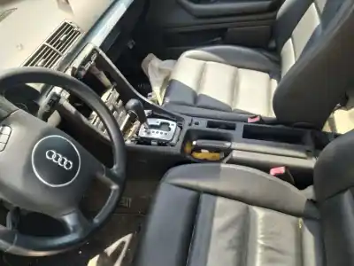 Pièce détachée automobile d'occasion ACCOUDOIR CENTRAL pour AUDI A4 BERLINA (8E)  Références OEM IAM   