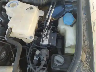 Peça sobressalente para automóvel em segunda mão abs por audi a4 berlina (8e) ake referências oem iam 