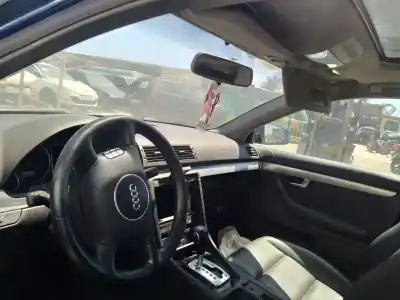 İkinci el araba yedek parçası IÇ ISIK için AUDI A4 BERLINA (8E)  OEM IAM referansları   