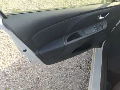 Автозапчастина б/у замок передніх дверей лівий для renault clio iv d4f740 посилання на oem iam 