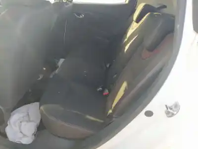 Автозапчастина б/у лівий задній гачок для renault clio iv d4f740 посилання на oem iam 