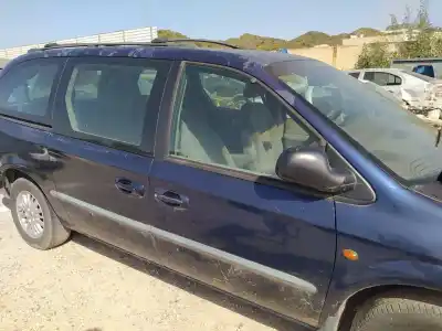 Автозапчастина б/у зовнішня ручка передня прав для chrysler voyager iv (rg, rs) 2.4 посилання на oem iam 