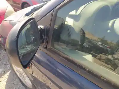 Автозапчастина б/у ліве дзеркало для chrysler voyager iv (rg, rs) 2.4 посилання на oem iam 