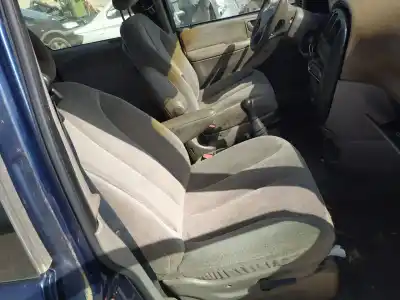 Автозапчастина б/у передне праве сиділо для CHRYSLER VOYAGER IV (RG, RS) 2.4 Посилання на OEM IAM   