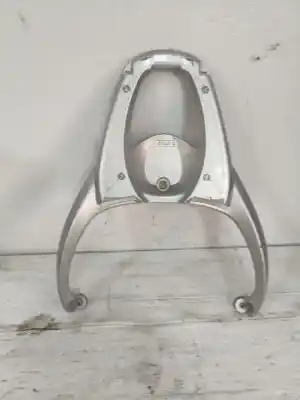 Автозапчасти б/у багажник за honda fes /sh /ses /dylan /ps 125 4t ссылки oem iam 81200ktf6400