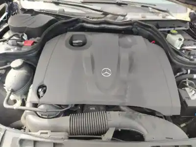 Автозапчасти б/у поддержка воздушного фильтра за MERCEDES-BENZ CLASE C (BM 204) BERLINA OM646811 ссылки OEM IAM   