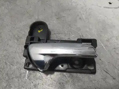 Pièce détachée automobile d'occasion Poignée Intérieure Avant Droite pour DAEWOO MATIZ (M100, M150) 1.0 Références OEM IAM 937092  