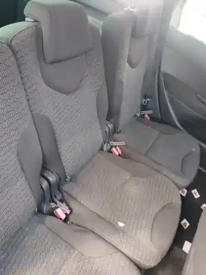 Автозапчасти б/у средняя задняя сиденья за DAEWOO MATIZ (M100, M150) 1.0 ссылки OEM IAM   