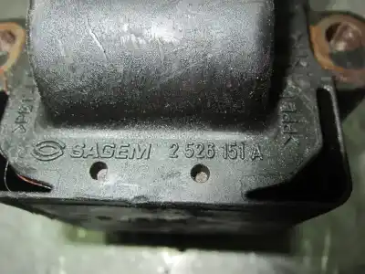 Автозапчастина б/у котушка запалювання для renault clio ii fase ii (b/cb0) d7f720 посилання на oem iam 7700274008  