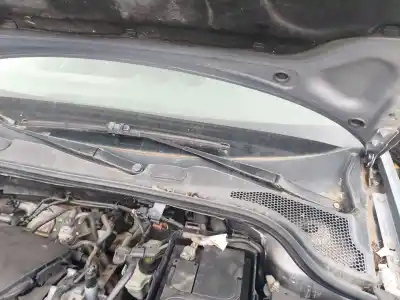 İkinci el araba yedek parçası Sol ön Silecek Kolu için AUDI A3 (8P1) 2.0 FSI OEM IAM referansları   