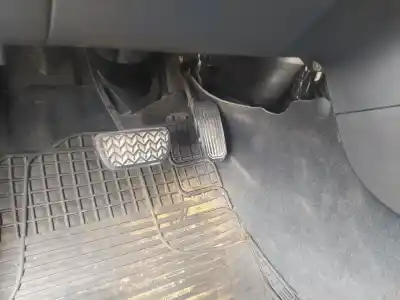 Автозапчастина б/у педальний потенціометр для TOYOTA COROLLA (E12) 3ZZFE Посилання на OEM IAM   