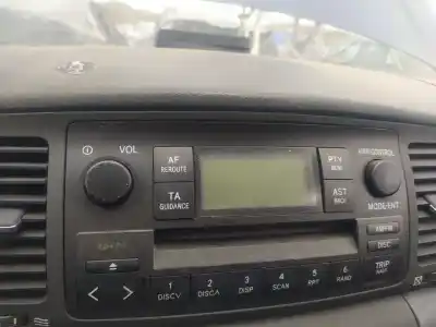 Gebrauchtes Autoersatzteil AUDIOSYSTEM / RADIO-CD zum TOYOTA COROLLA (E12)  OEM-IAM-Referenzen   