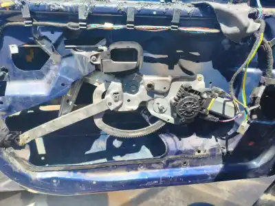 Pièce détachée automobile d'occasion léve glace avant gauche pour bmw serie 3 berlina (e36) 1.8 16v cat références oem iam 
