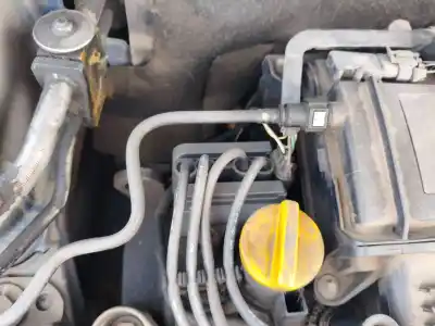 Автозапчастина б/у котушка запалювання для RENAULT CLIO II FASE II (B/CB0) DF7G7 Посилання на OEM IAM   