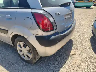 Автозапчасти б/у задний бампер за kia rio (jb) d4fa ссылки oem iam 