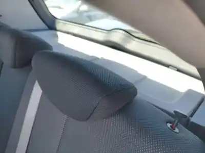 Автозапчасти б/у задний поддон за kia rio (jb) d4fa ссылки oem iam 