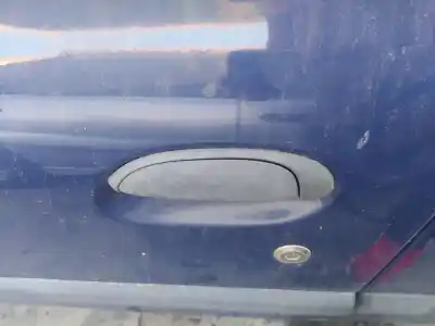 Автозапчастина б/у ліва передня зовнішня ручка для renault clio ii fase ii (b/cb0) df7g7 посилання на oem iam 